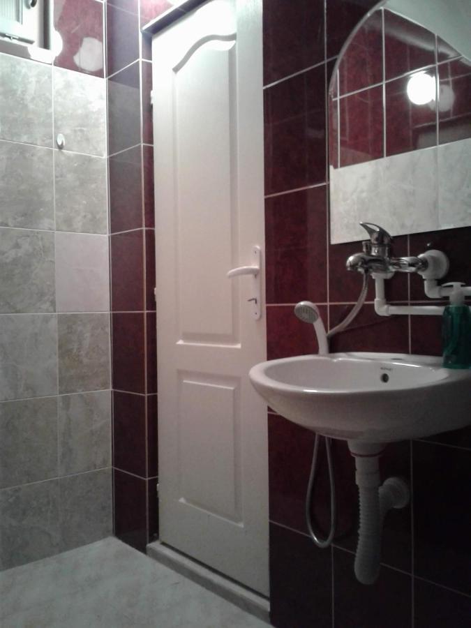 Privatan Smestaj Knjazevac Ngoại thất bức ảnh