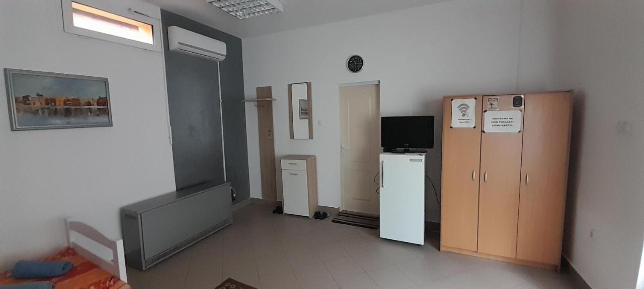 Privatan Smestaj Knjazevac Ngoại thất bức ảnh